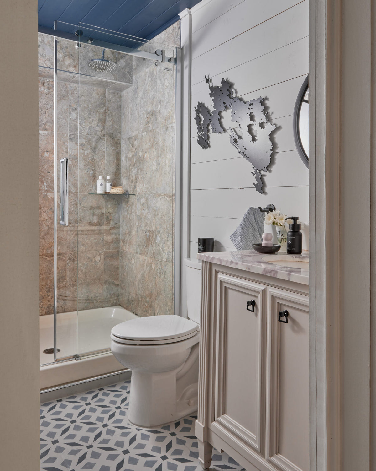 Cottage Bathroom Makeover