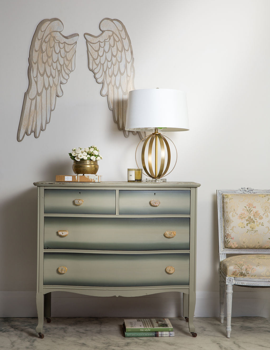 Ombré blended dresser