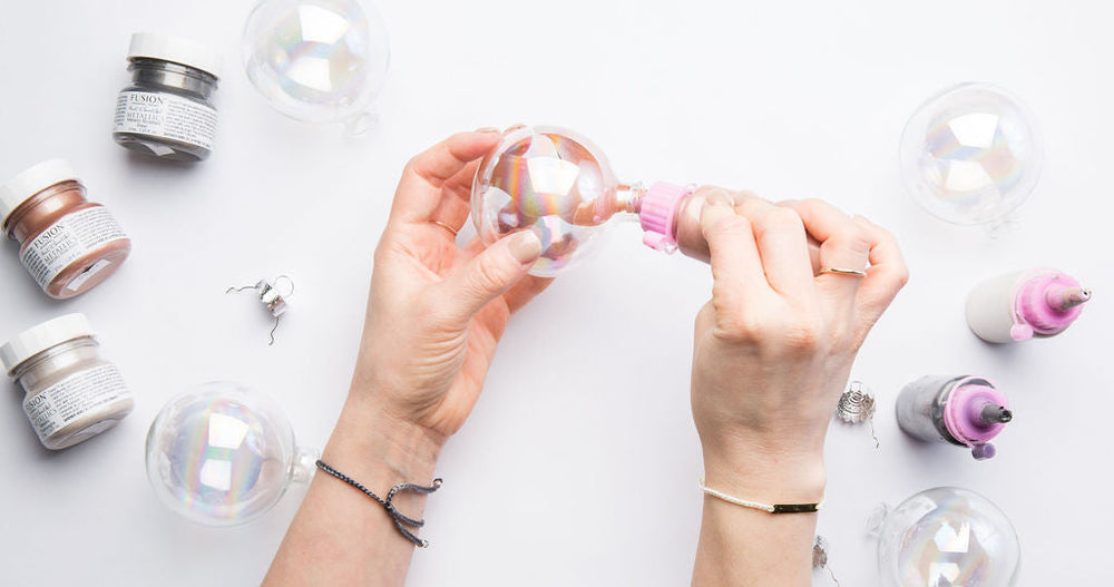 How to Paint Ball Ornaments the Easy Way