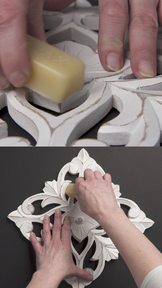 Beeswax Distressing Block ™